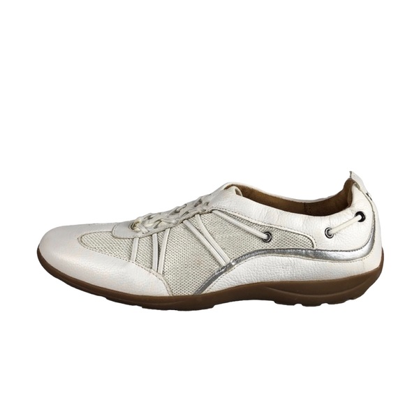 NATURAL SOUL by NATURALIZER White Slip On Sneakers - Picture 1 of 9